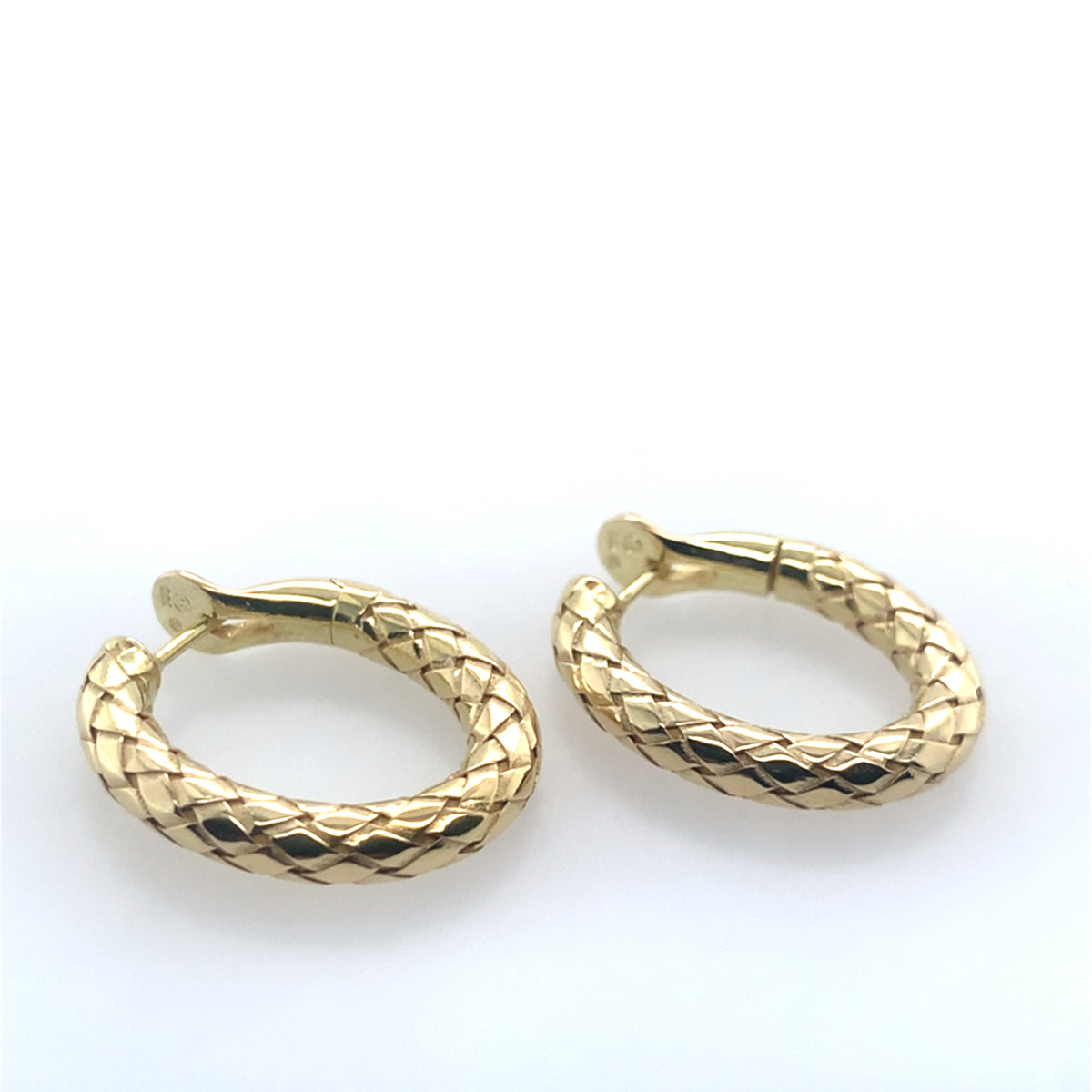 Estate 18K Yellow Gold Bottega Veneta Woven Leather Style Hoop Earrings **Final Sale No Warranty**