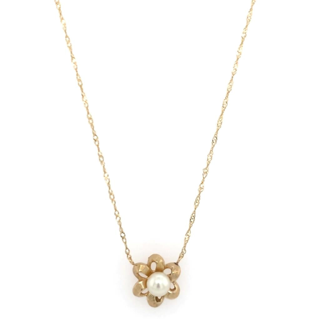 Estate 14K Gold Pearl Flower Necklace
