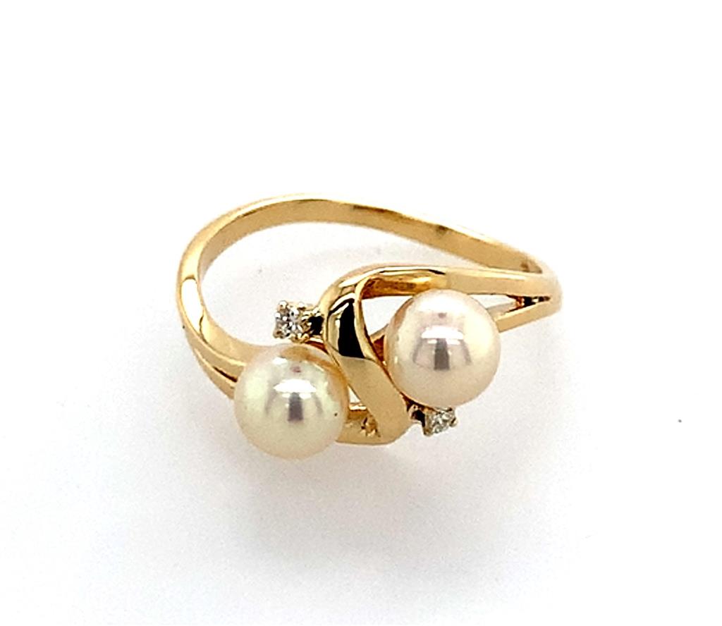 Estate 14K Gold & Pearl Ring