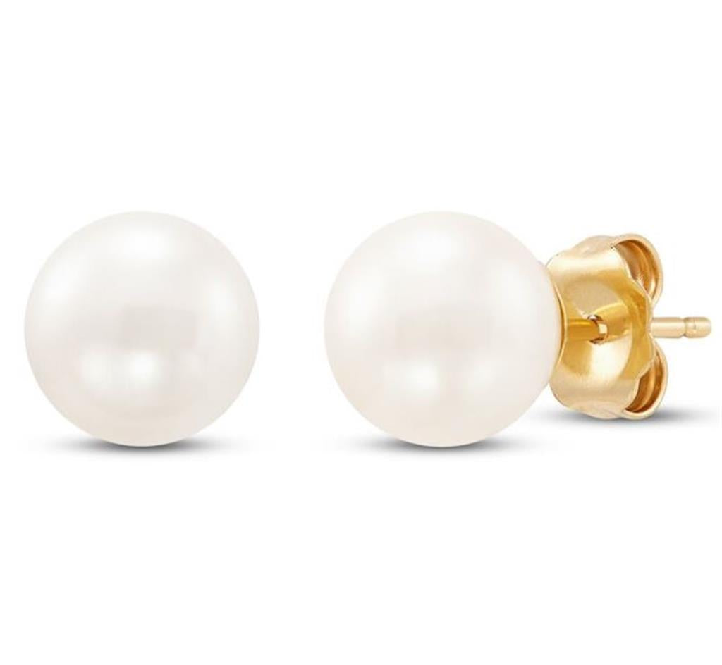 Rolland's Designs 9.0-9.5mm Pearl Studs