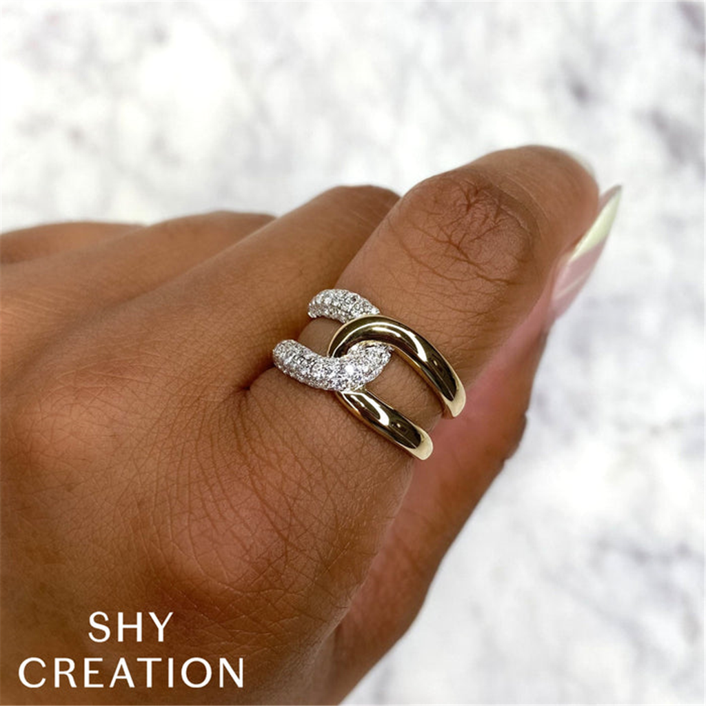 Shy Creation Yellow Gold Interlaced Twist Diamond Fashion Ring