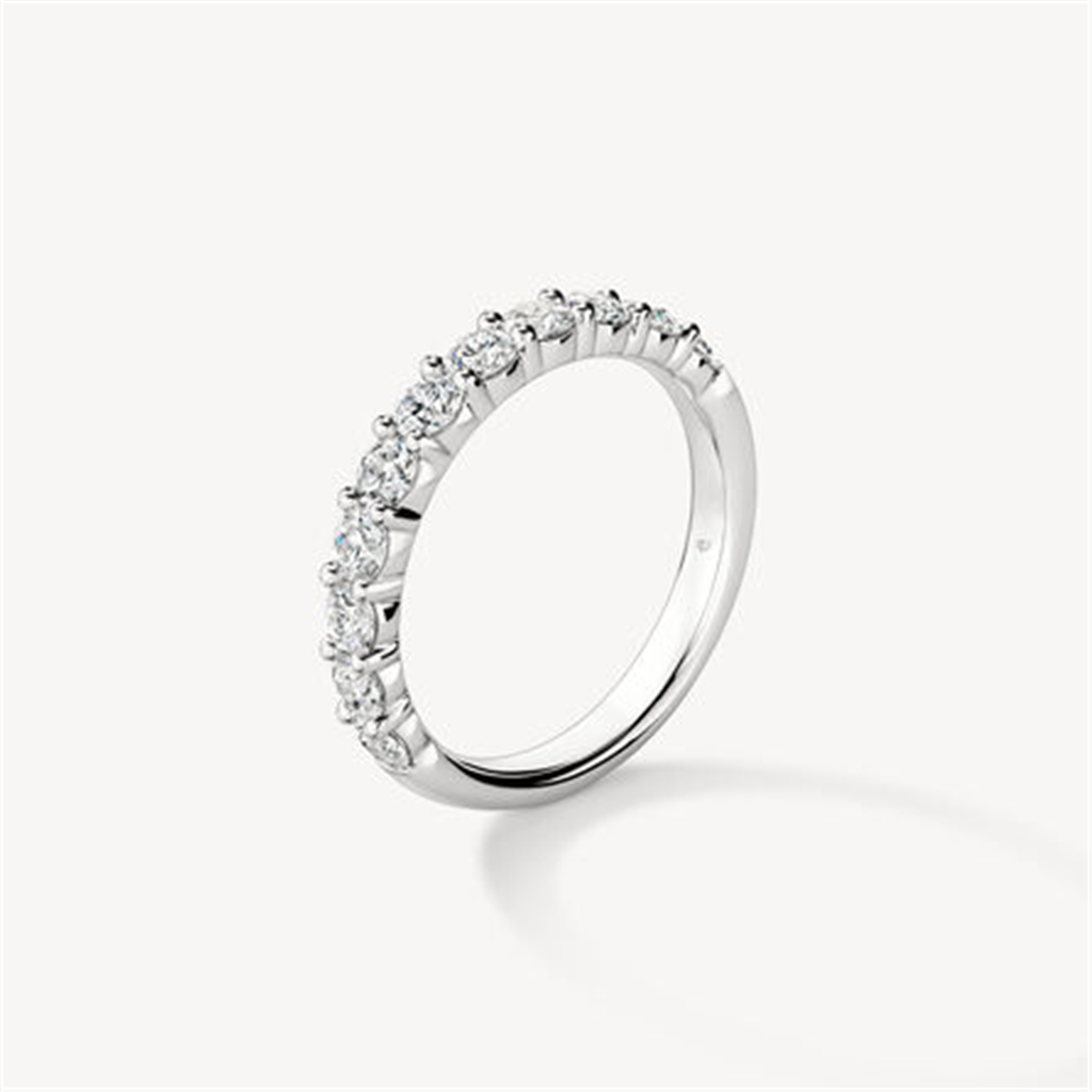 Hearts On Fire 18K White Gold Signature Diamond