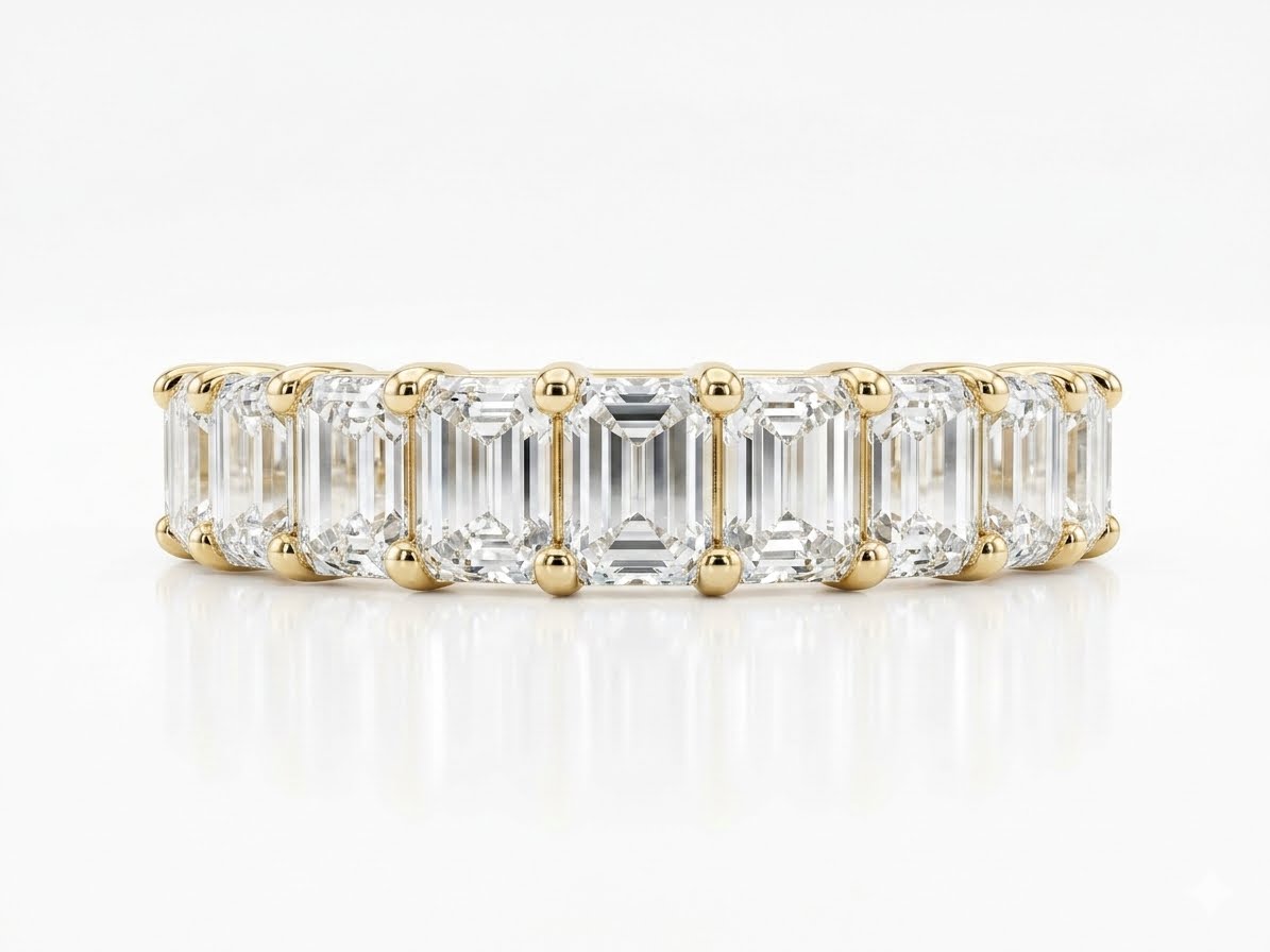 14K Yellow Gold 10 Stone Emerald Cut Diamond Band
