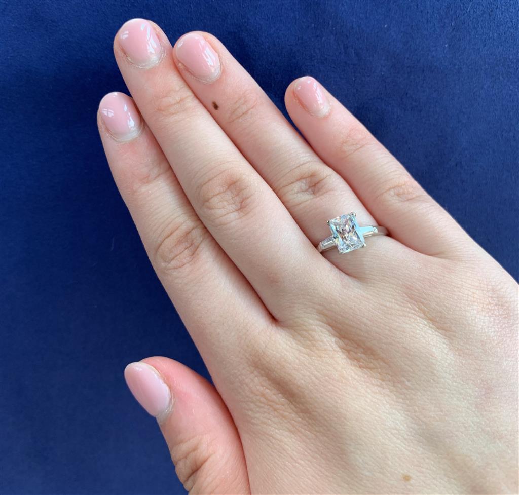 Estate Platinum Diamond Setting