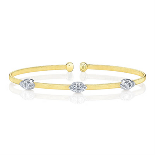 Shy Creation Diamond Station Bangle