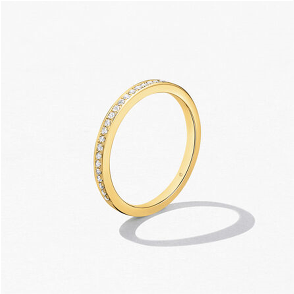 Hearts On Fire Signature Diamond Band