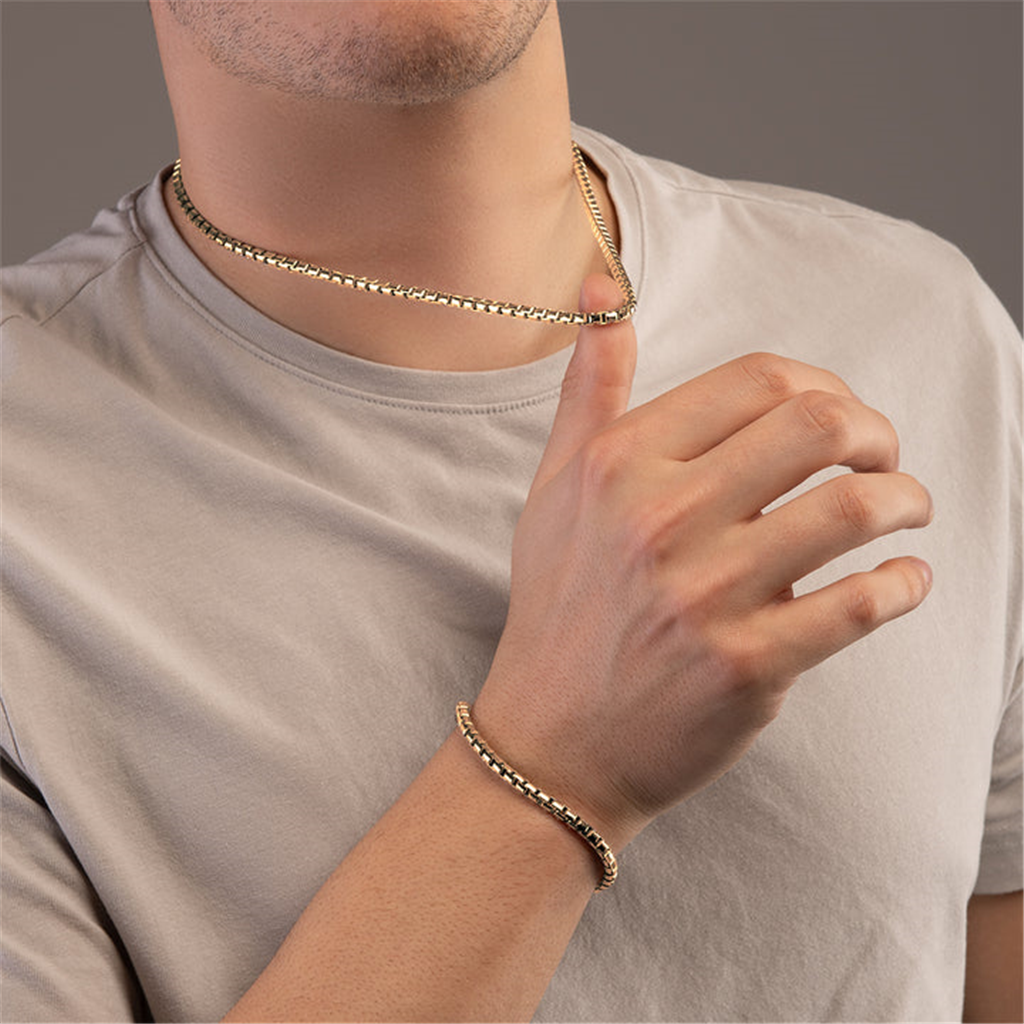 Desmos Box Link Necklace