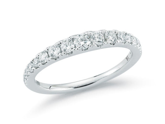 14K White Gold Graduated Diamond Band