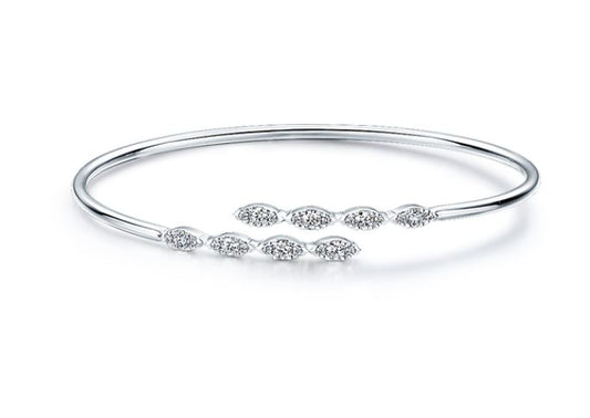 Hearts On Fire Diamond Aerial Marquis Bangle