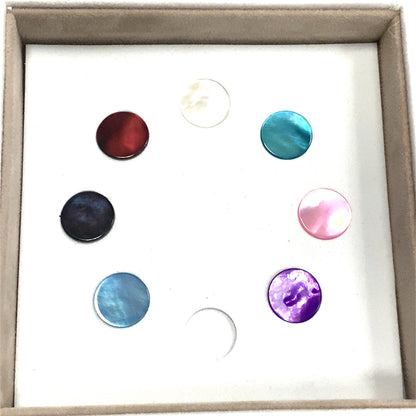 Mello Mother of Pearl & Diamond Round Pendant