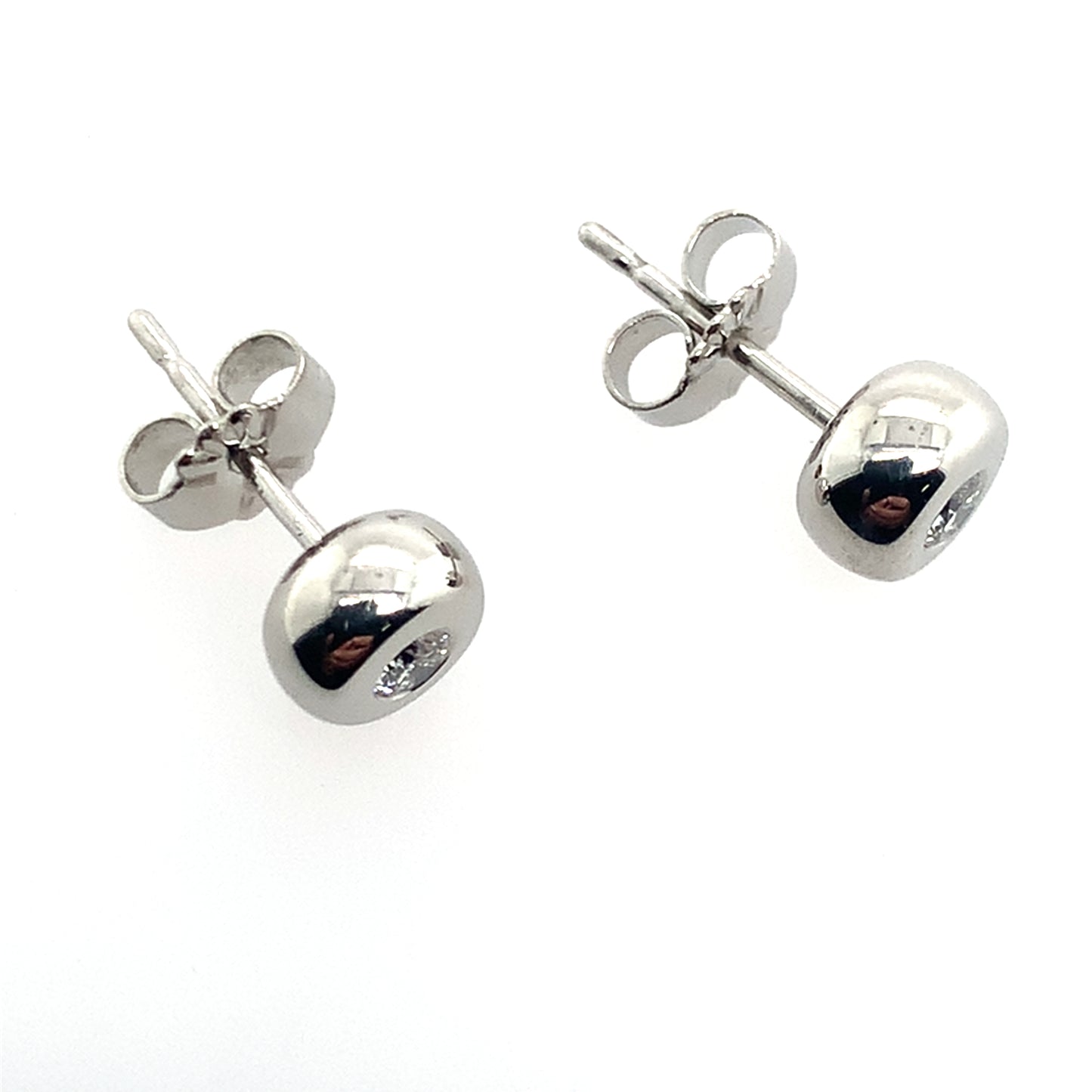 Estate14K White Gold Bezel Diamond Studs