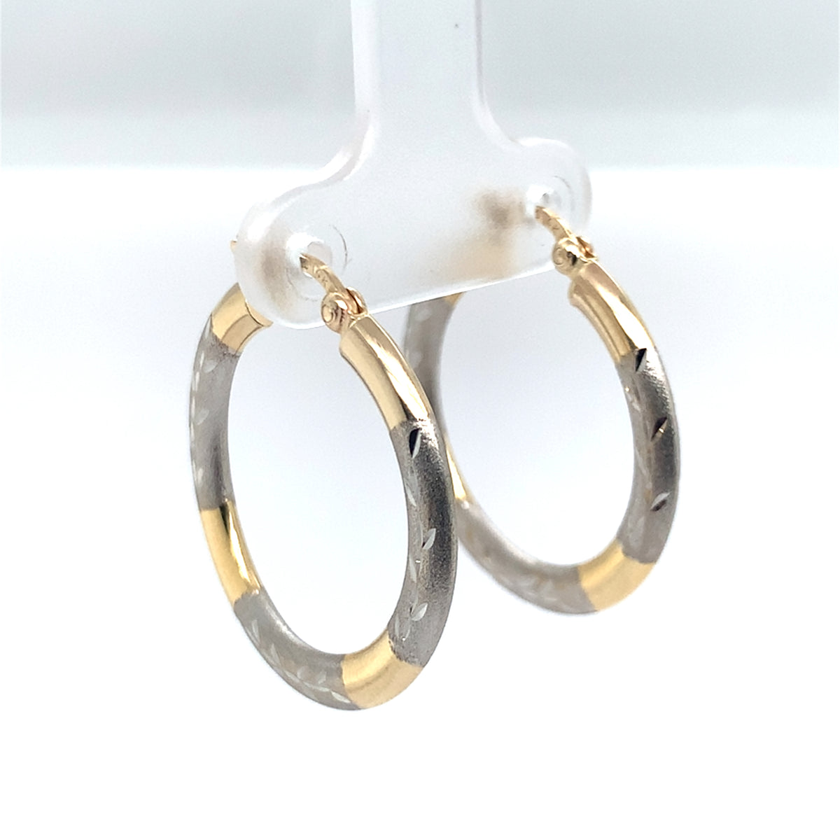 Estate 14K Two Tone Textured Diamond Cut Leaf Pattern Earrings **Final Sale No Warranty**