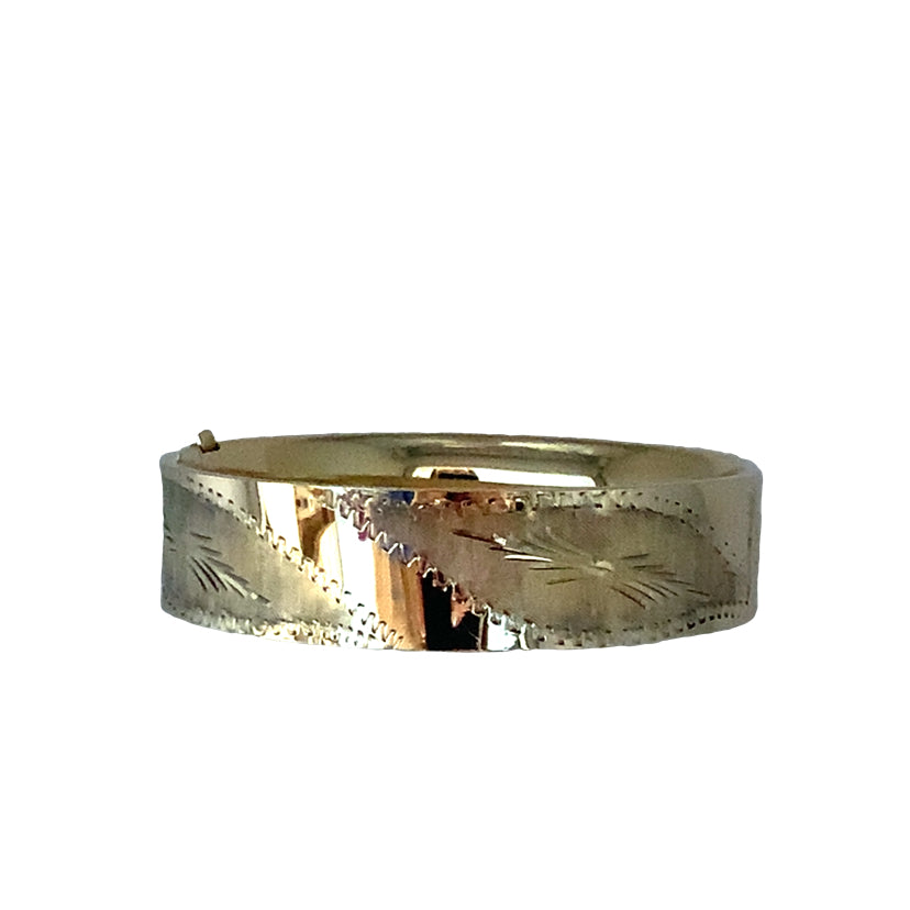 Estate 14K Yellow Gold Wide Bangle Bracelet W/ Diamond Cut Design
