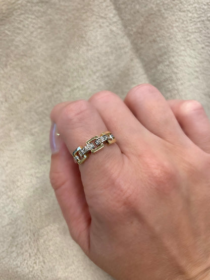 Estate Gold Two Tone 3 Station Diamond Ring