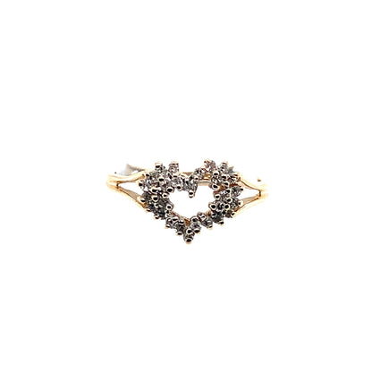 Estate 14K Yellow Gold Diamond Heart Ring **Final Sale No Warranty**