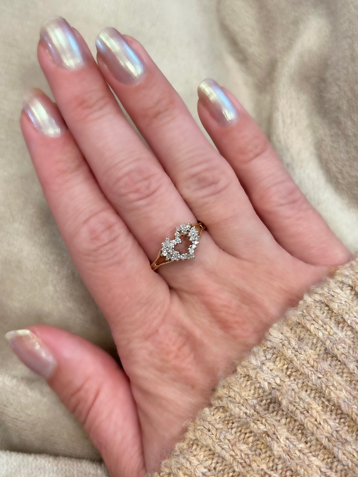 Estate 14K Yellow Gold Diamond Heart Ring **Final Sale No Warranty**