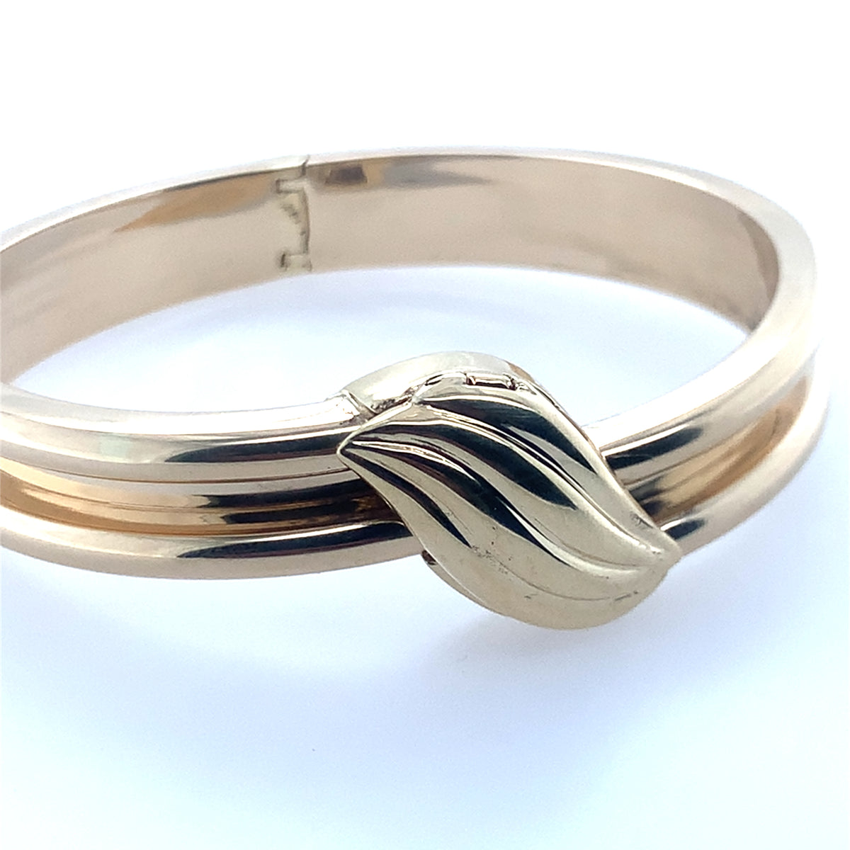 Estate 14K Yellow Gold Vintage Hinged Bangle "**Final Sale No Warranty**