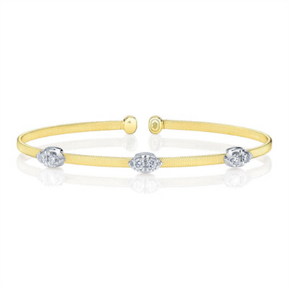Shy Creation Diamond Station Bangle