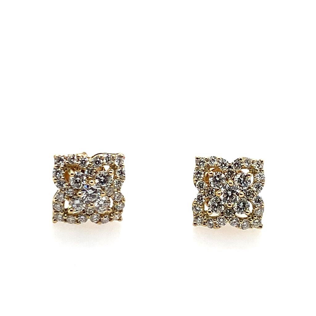 Shy Creation Diamond Stud Earrings