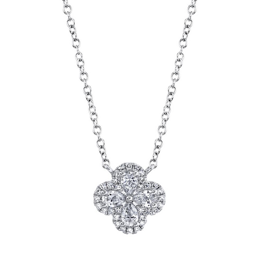 Shy 14Kw Diamond Clover Necklace