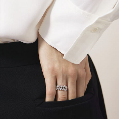 Hearts On Fire 18kw Diamond Dewdrop Ring