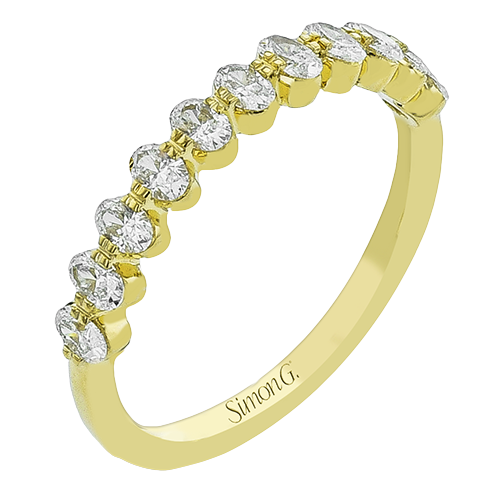 Simon G. 18K Yellow Gold  Oval Diamond Band