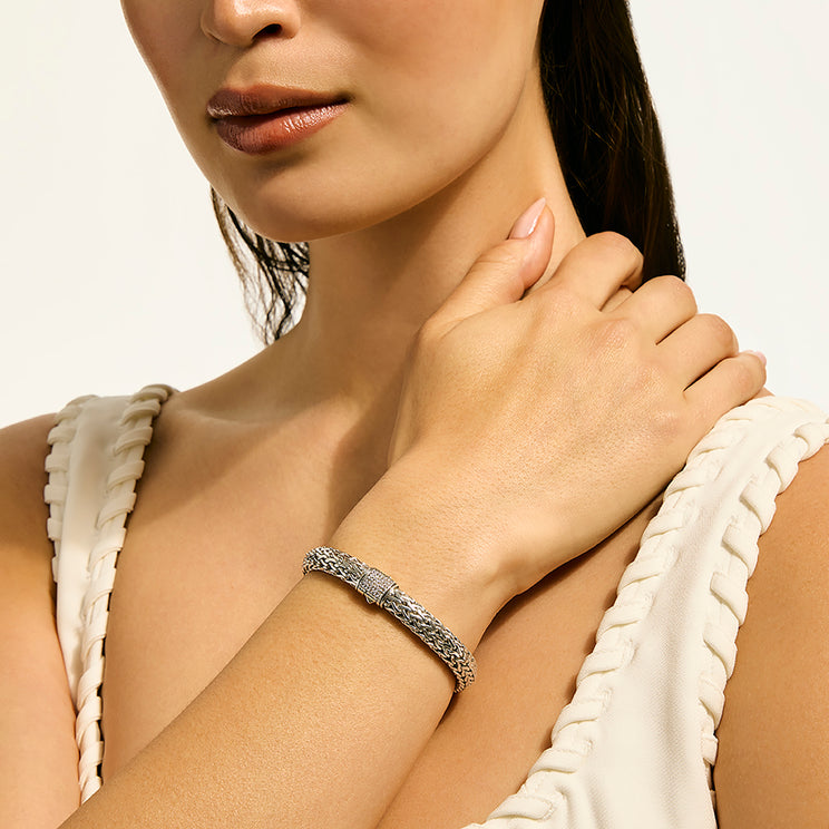 John Hardy Love Knot Y Necklace