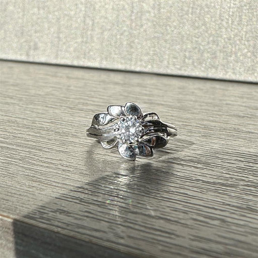 Estate Vintage Floral Ring