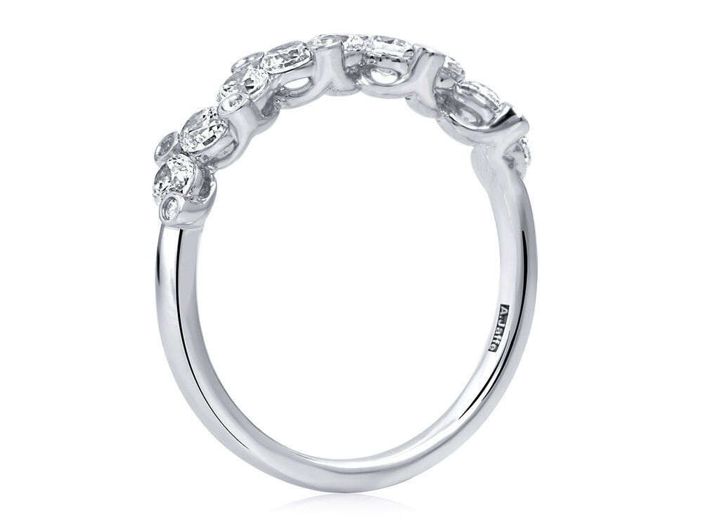 A Jaffe 14Kw Diamond Wedding Band
