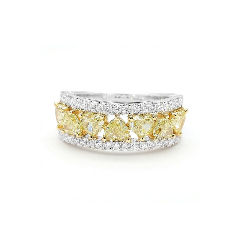 18K White Gold Yellow And White Heart Diamond Band