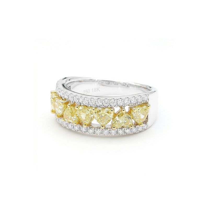 18K White Gold Yellow And White Heart Diamond Band