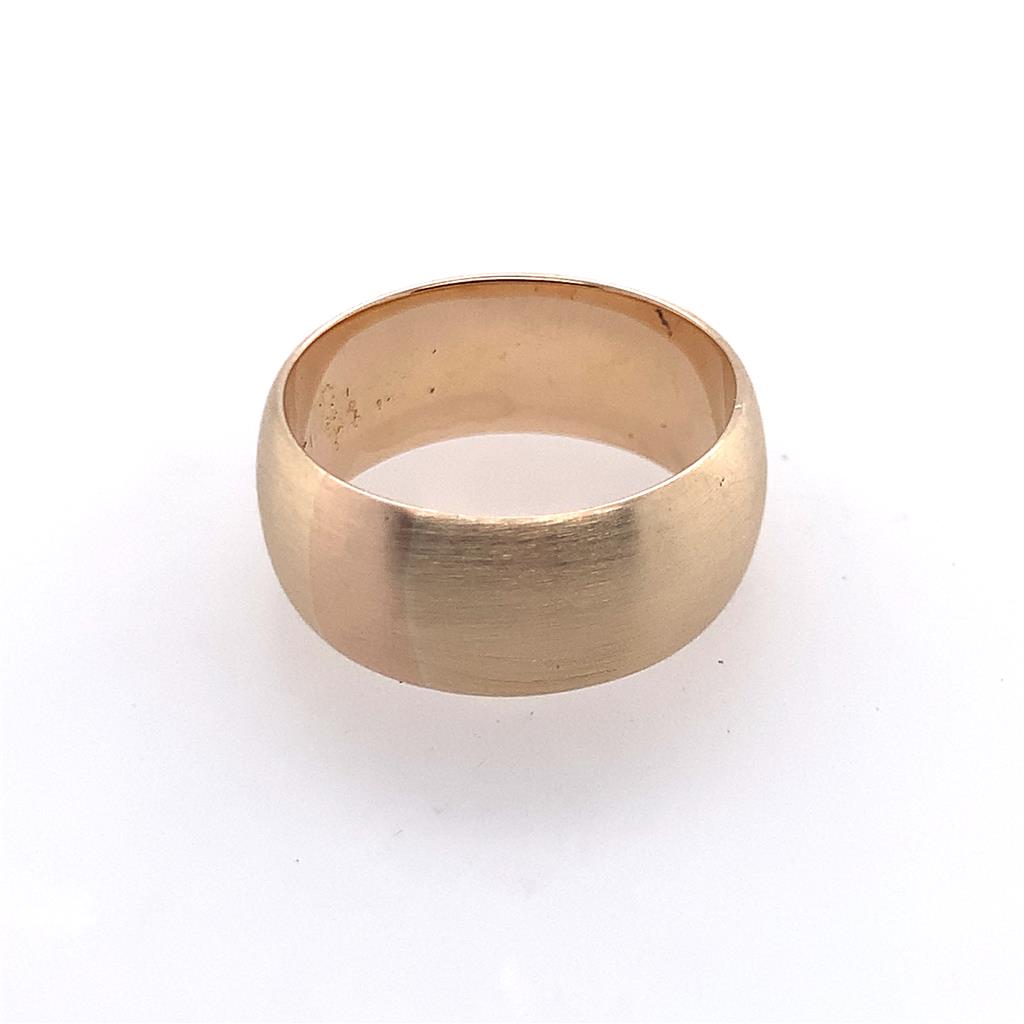 Estate 14K Yellow Gold Wedding Band