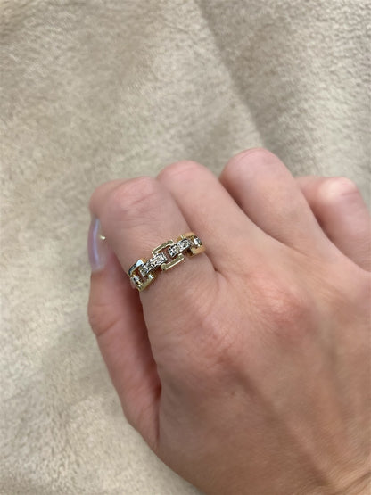 Estate Gold Two Tone 3 Station Diamond Ring