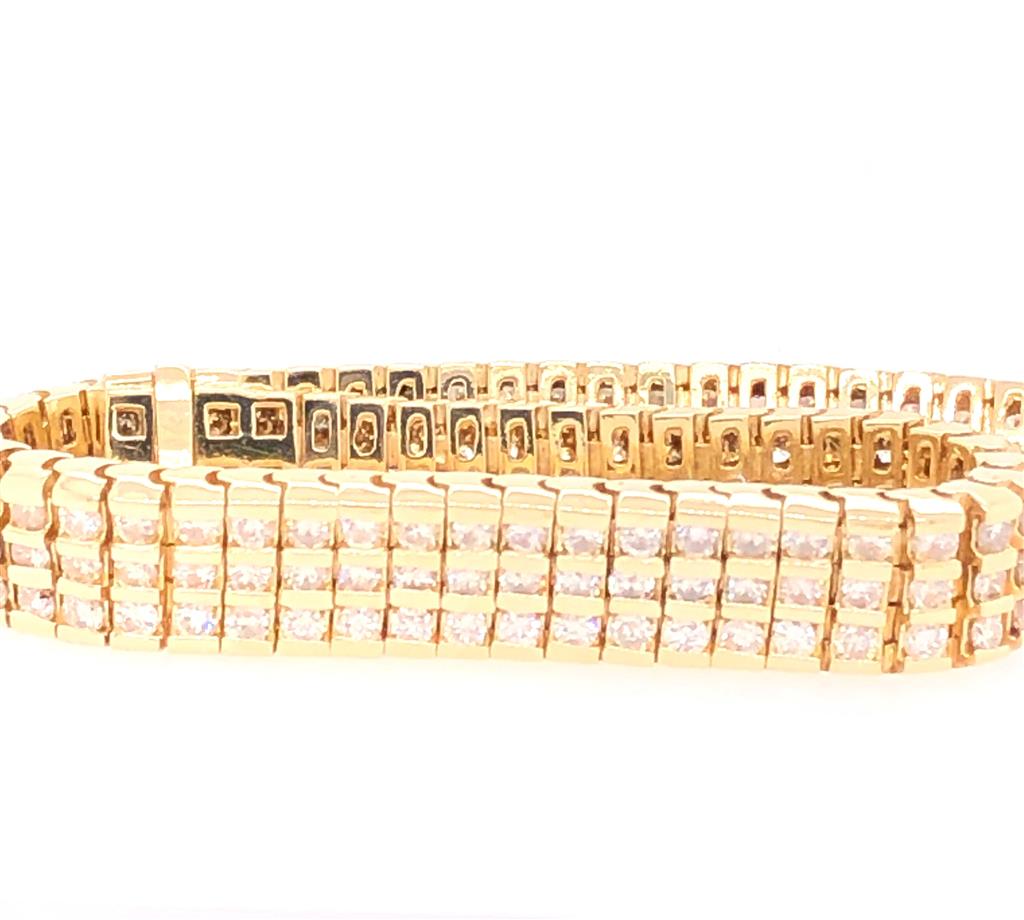 Estate 14K yellow Gold Tennis Bracelet