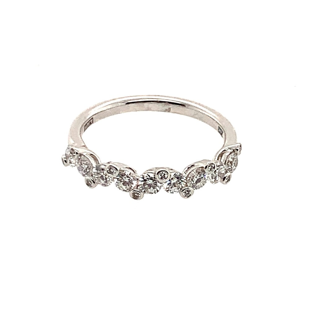 A Jaffe 14Kw Diamond Wedding Band