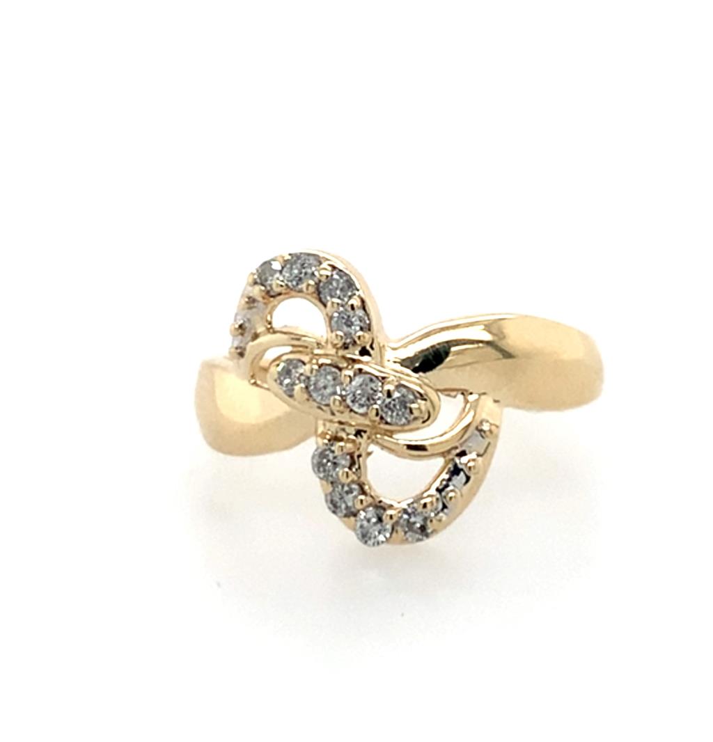 Estate 10K Gold Diamond Swirl Ring