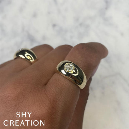 Shy Creation Diamond Cluster Thick Band