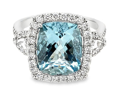 18K White Gold Aquamarine And Diamond 3 Stone Ring