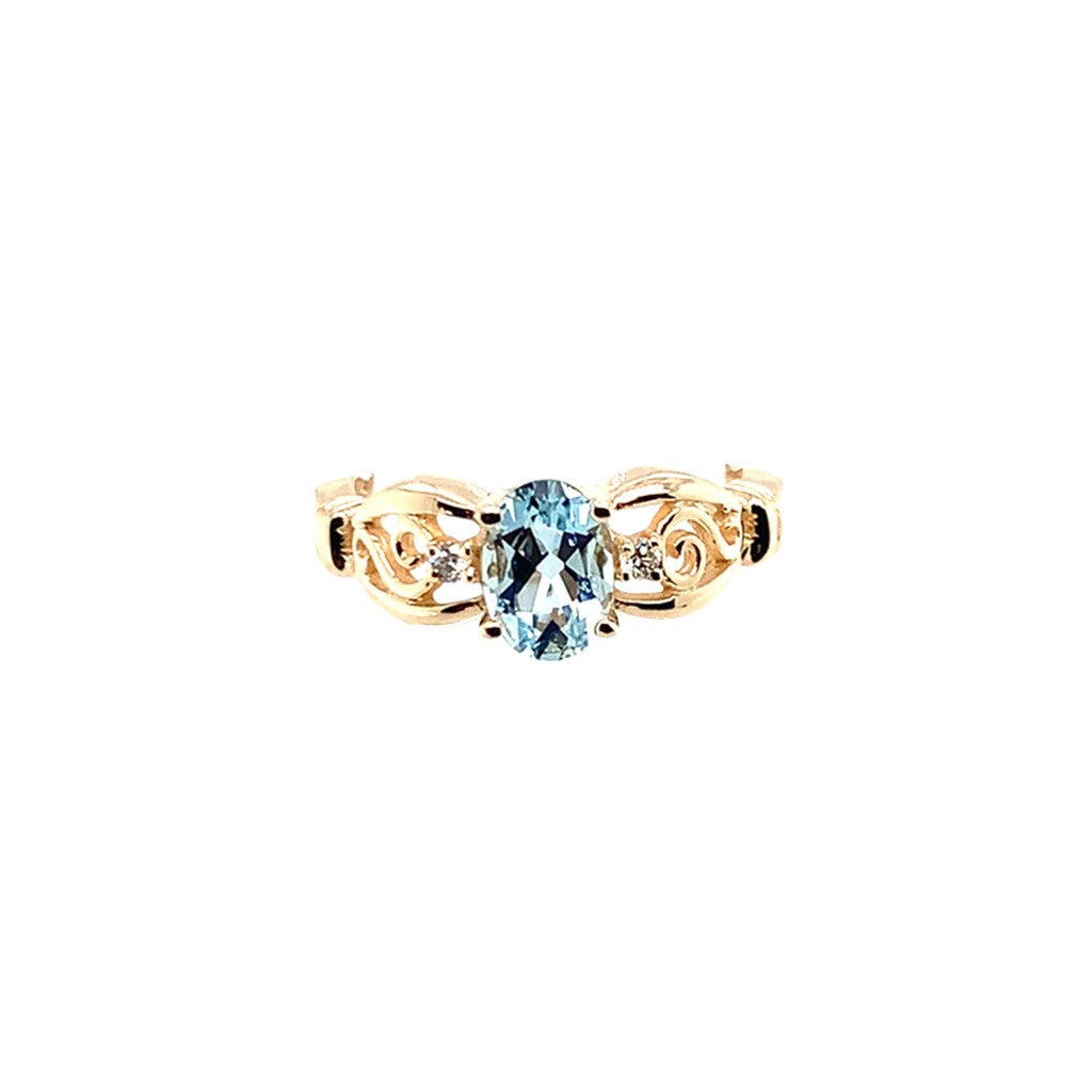 Estate 14K Yellow Gold Oval Aquamarine And Round Diamond Ring