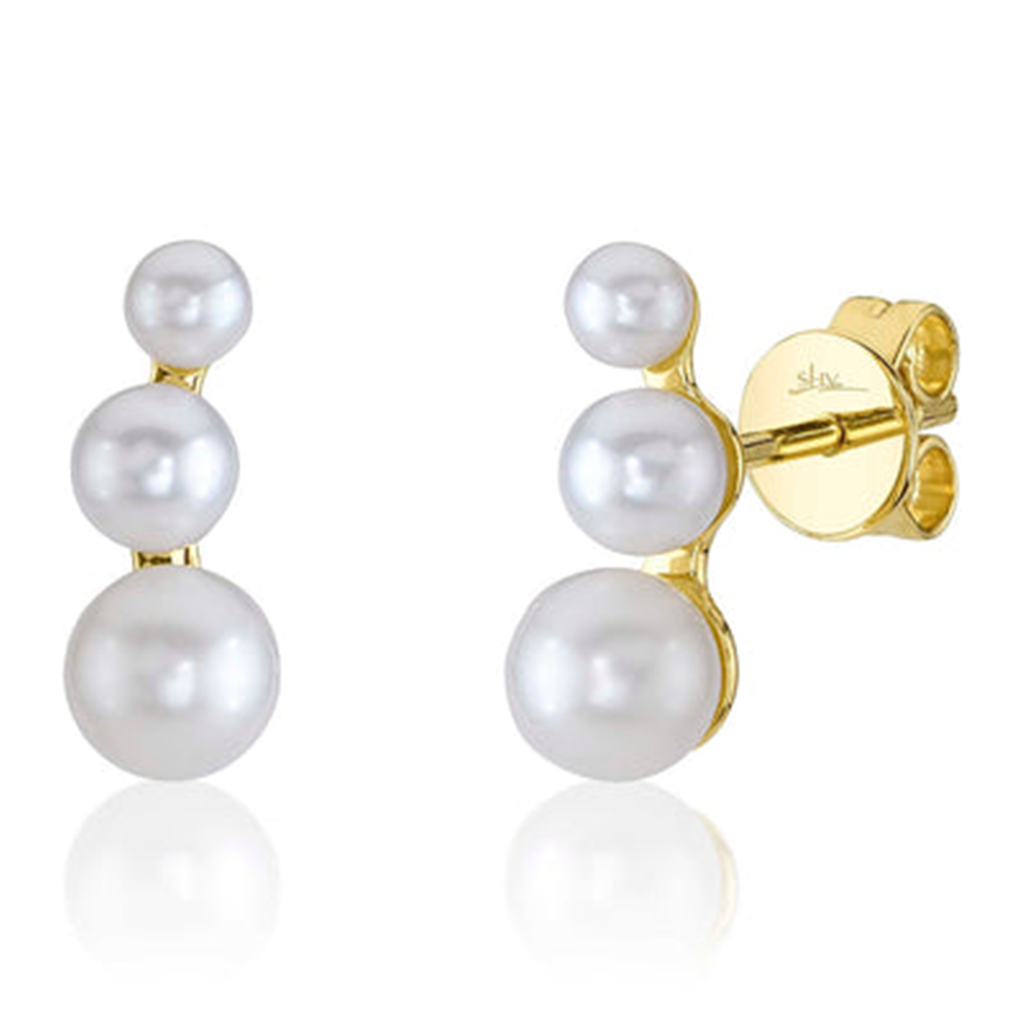 Shy Creation Pearl Stud Earrings