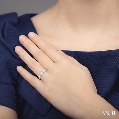 Rolland's Designs 3 Diamond Ring -0.50ct