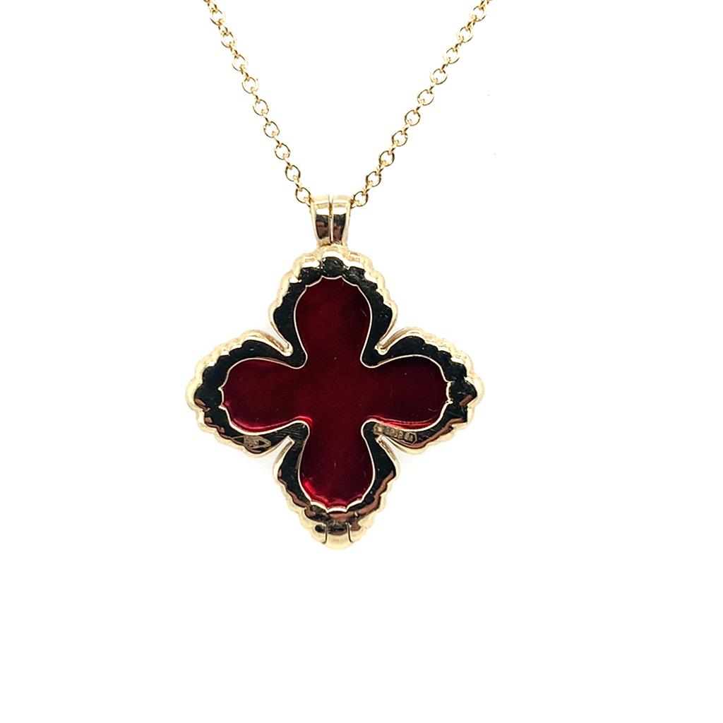 Mello Mother of Pearl & Diamond Flower Pendant