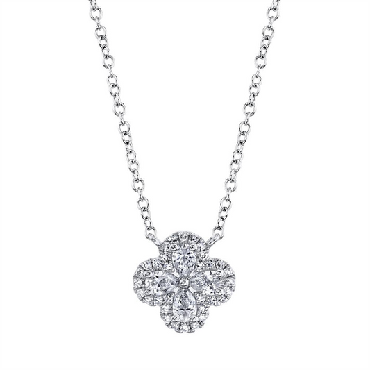 Shy Creation Diamond Clover Necklace