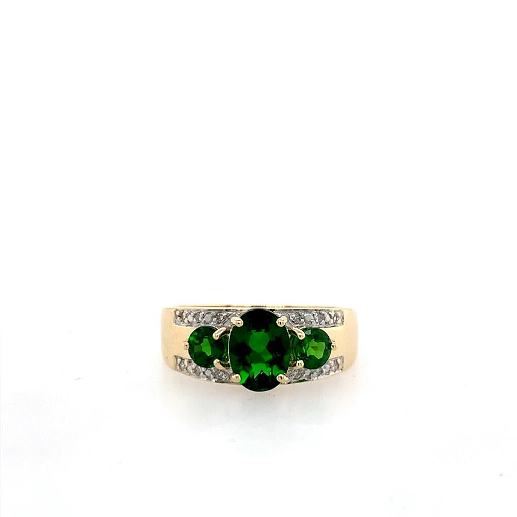 Estate 10K 3 Synthetic Green Stone Ring