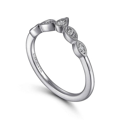 Gabriel Curved Victorian Diamond Wedding Band