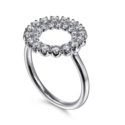 Gabriel Multi- Diamond Circle Fashion Ring
