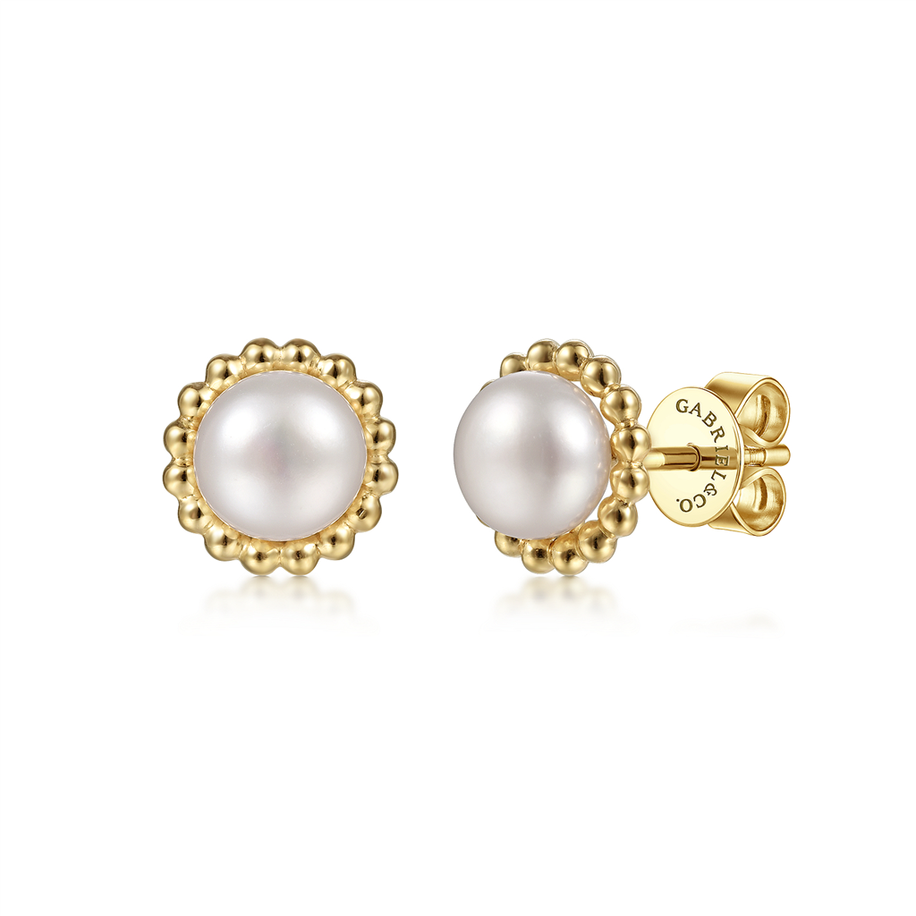 Gabriel Bujukan Beaded Halo Pearl Stud Earrings